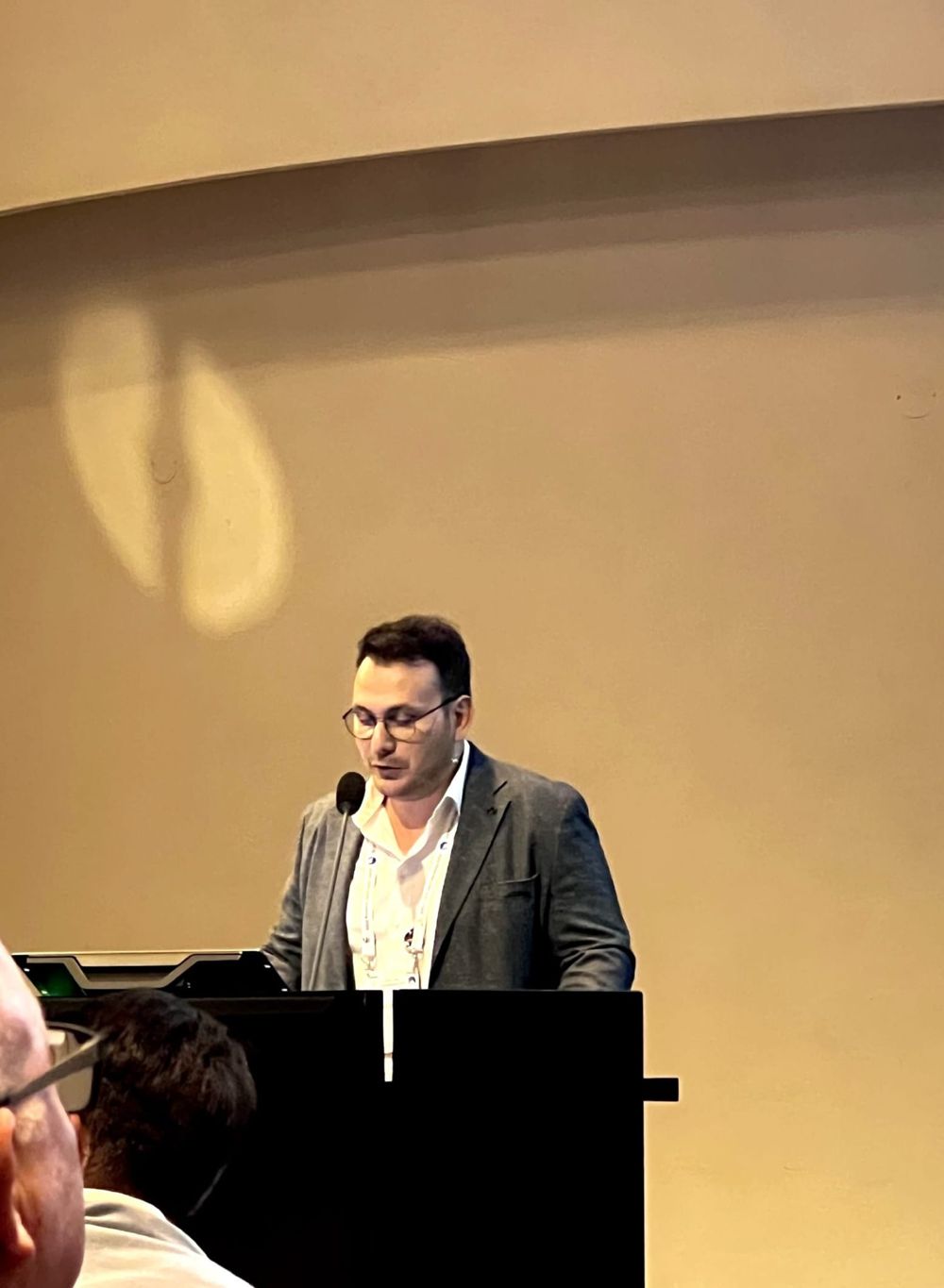 Oguzcan Karagoz presenting